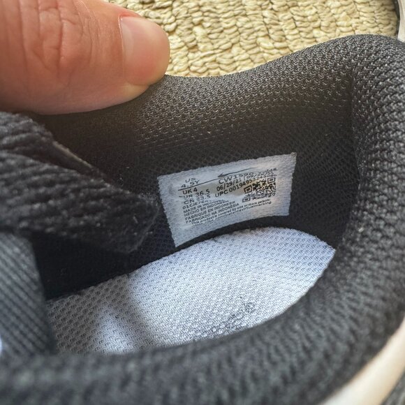 Nike Dunk Low Panda Black White 4.5Y GS Youth / Women’s 6 - Picture 4 of 5